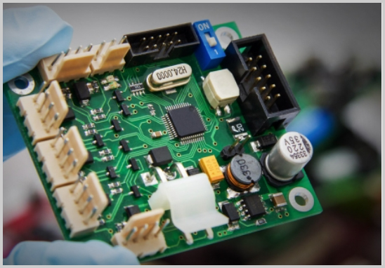 小批量SMT貼片加工如何實現(xiàn)高質(zhì)高效交付？